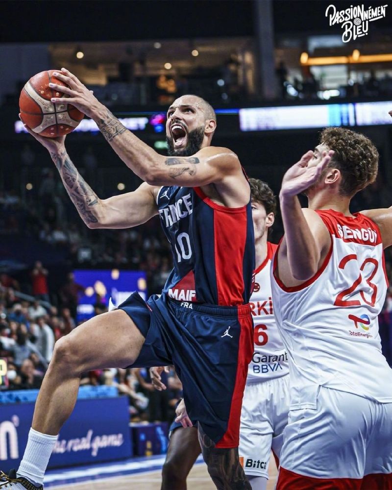 一竞技电竞风云突变休斯敦火箭清晨复出首秀，足总杯版图或变，信心回归，轮换策略成焦点的简单介绍